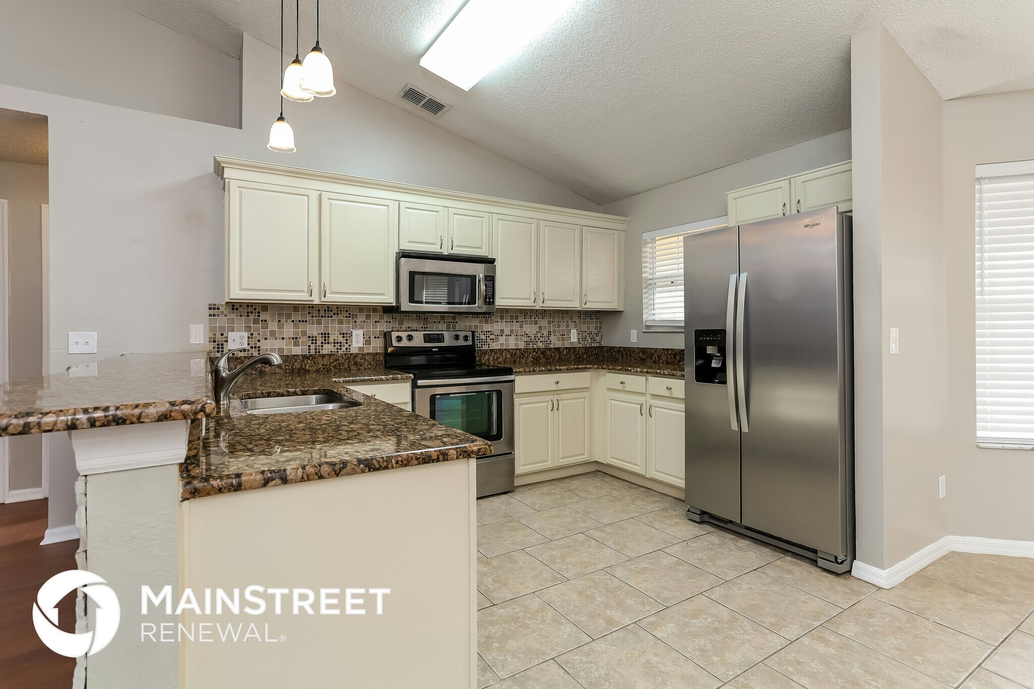 Building Photo - 1805 Hudson Ct