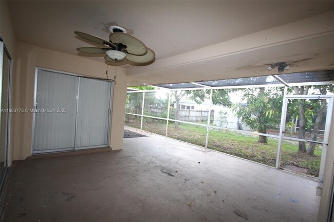 Building Photo - 6737 Pansy Dr