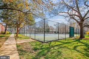 Building Photo - 4372 N Pershing Dr