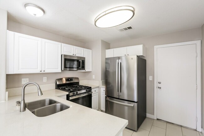 Building Photo - 2709 Positive Ct