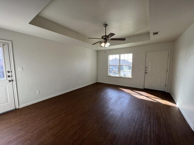 Building Photo - 601 Bermuda St