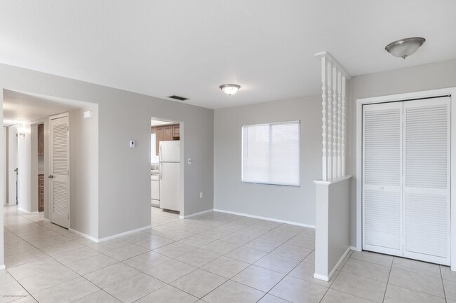 Building Photo - WATERFRONT- 2-BEDROOMS, 2-BATH- PUNTA GORD...