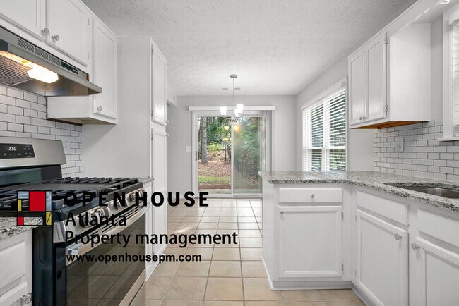 Building Photo - 10970 Spotted Pony Trail, Alpharetta