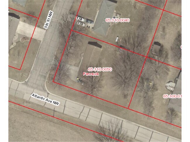 Building Photo - 205 NE 5th St