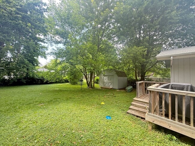 Building Photo - 3 Bed 2 Bath Springfield, MO