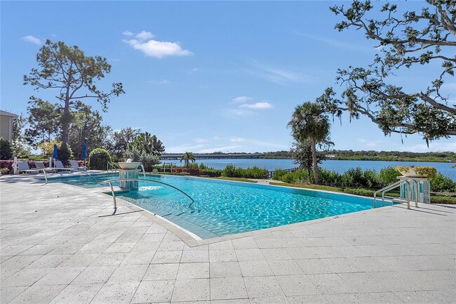 Building Photo - 9009 Palm Key Ave