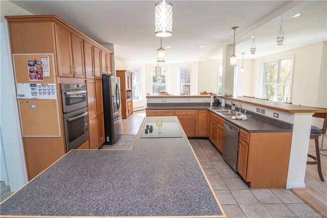 Building Photo - 82 Fowler Rd