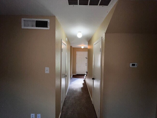 Building Photo - 6537- 6543 Long Meadow