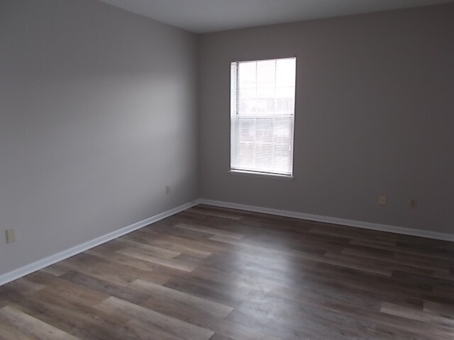 Building Photo - 28140 Detroit Rd