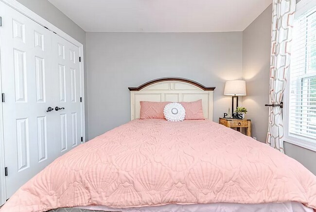 Building Photo - NEW LISTING!!!! Dont Miss Out