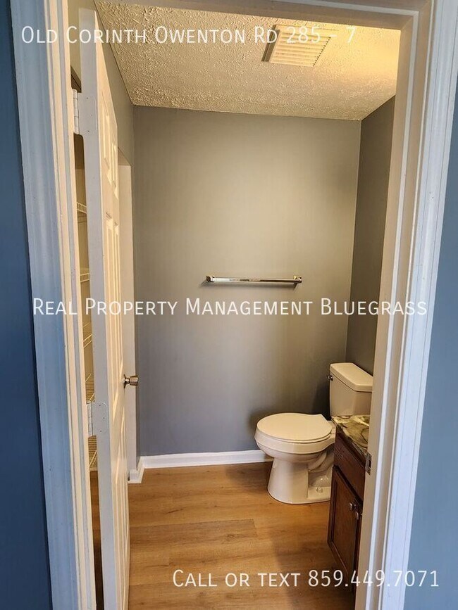 Building Photo - Old Corinth Owenton Rd 285-7