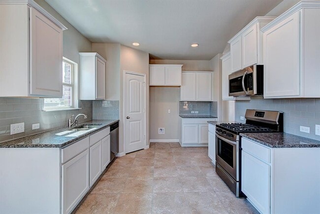 Building Photo - 11101 Merced Pl
