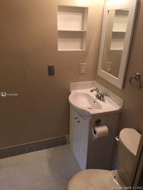 Building Photo - 8725 Cleary Blvd