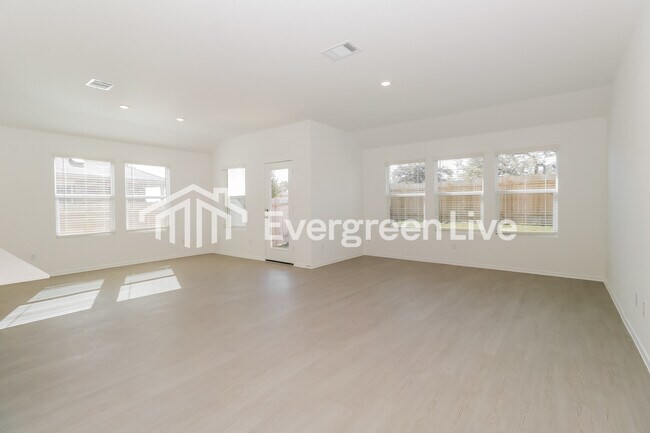 Building Photo - 1105 Nesting Bird Dr