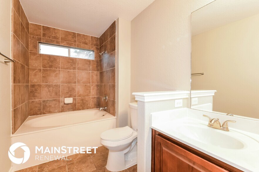 Building Photo - 10814 Black Wolf Bay