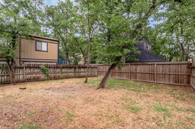 Building Photo - 26620 Primrose Ct