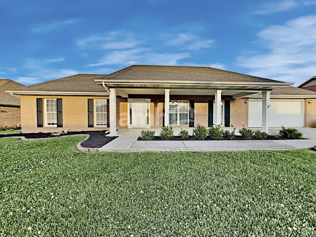 Building Photo - 2338 Sir Edward Ln