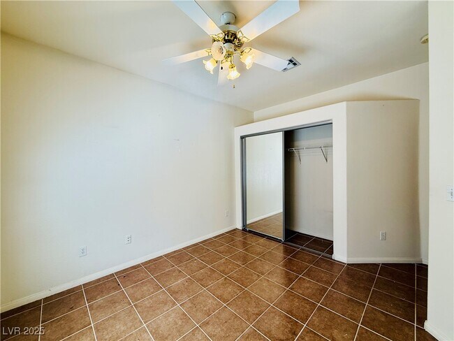 Building Photo - 8716 Red Brook Dr