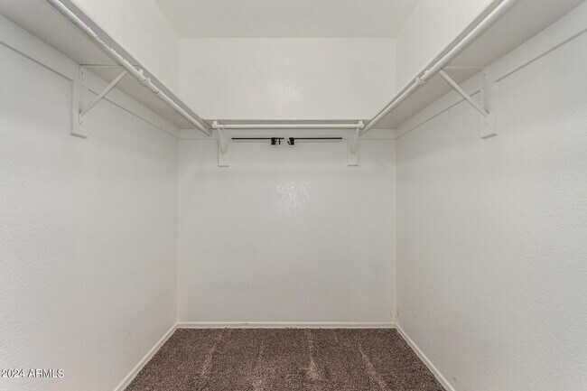 Building Photo - 10513 W Louise Dr