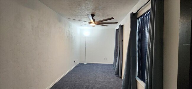 Building Photo - 25335 SW 17th Ave