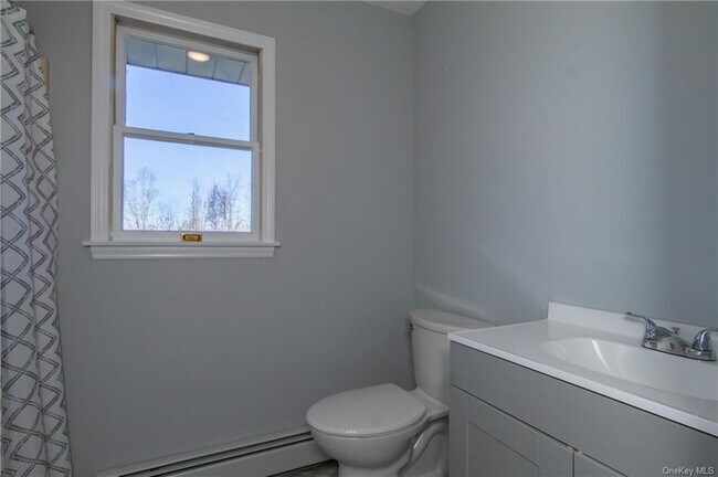 Building Photo - 264 NY-94