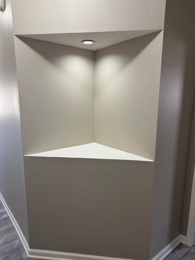 Building Photo - 5417 Eagle Bead Cove