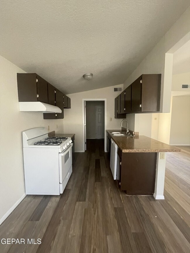 Building Photo - 6227 Impala Ave