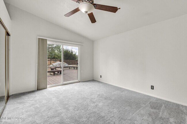 Building Photo - 17575 Parrot Dr
