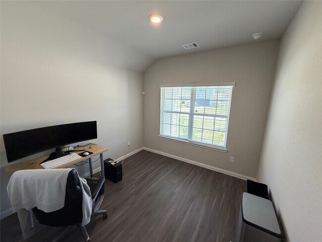 Building Photo - 5338 Briana Dee Dr