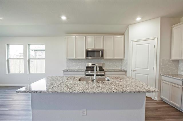 Building Photo - 625 Hidden Cove Dr