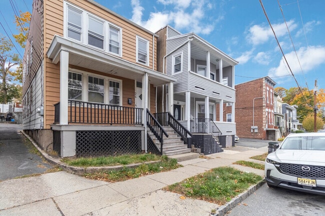 Building Photo - 24 Wheeler St