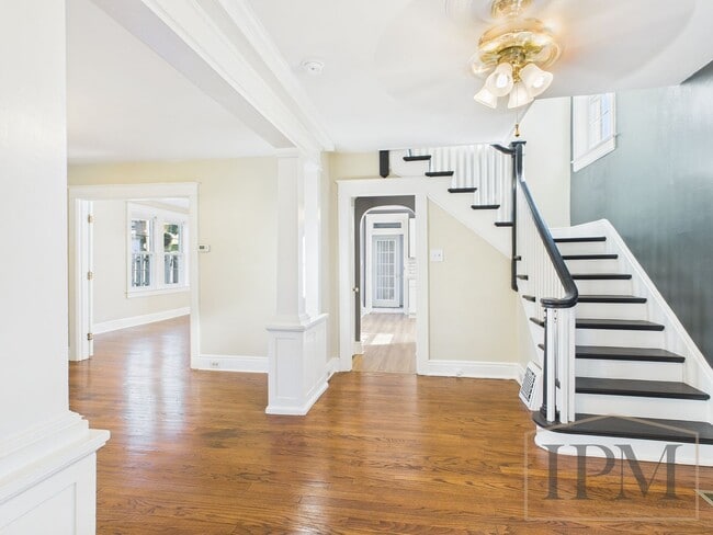 Primary Photo - Coming Soon - Beautiful 4 Bedroom, 2 Bath ...