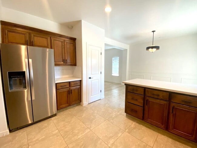 Building Photo - 1329 Hermosa Dr