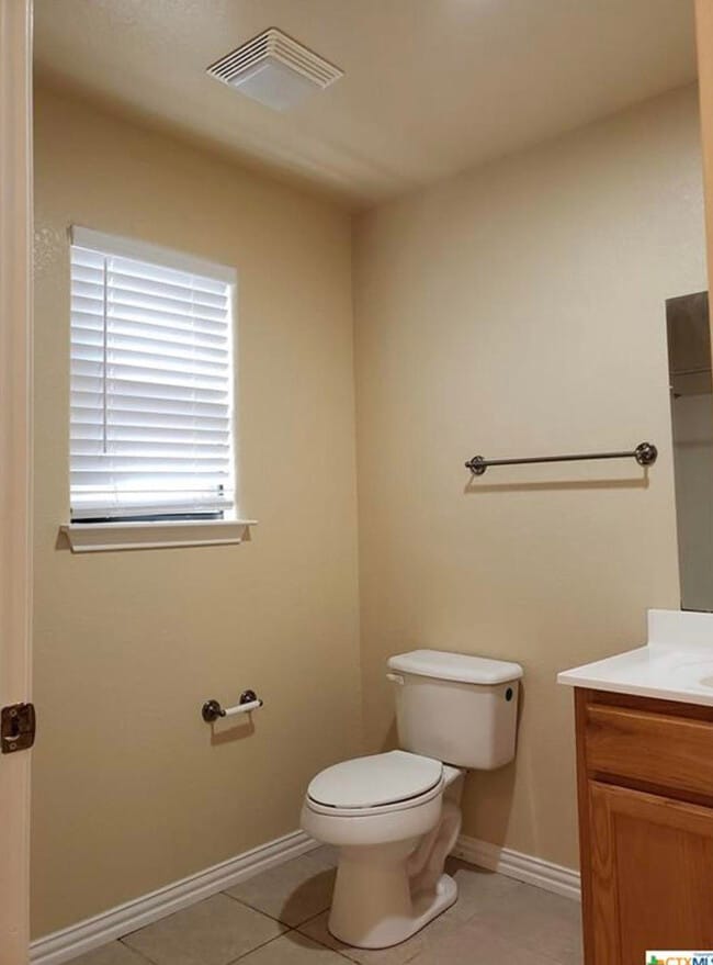 Building Photo - Log Cabin Plaza