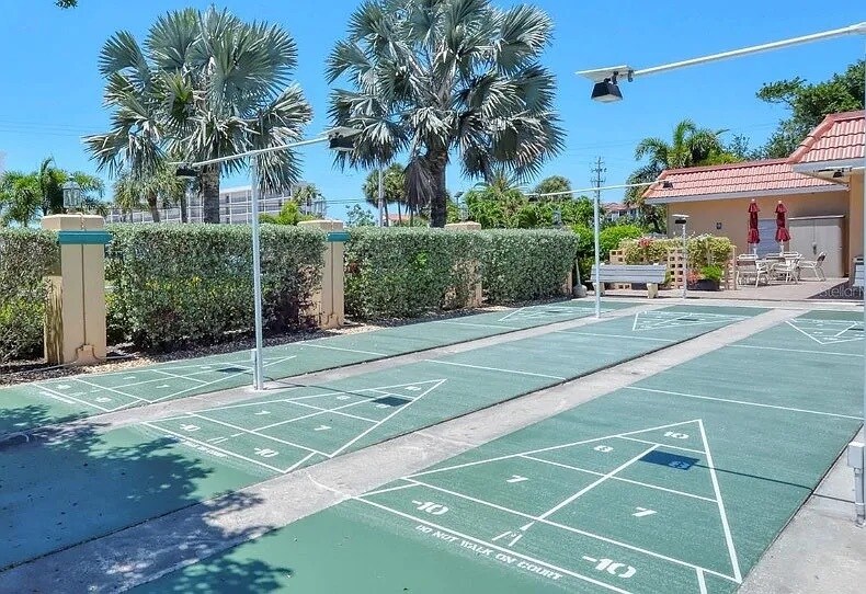 Building Photo - 1300 N Portofino Dr