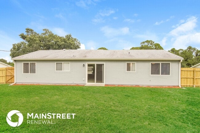 Building Photo - 1320 Mann Ave NW