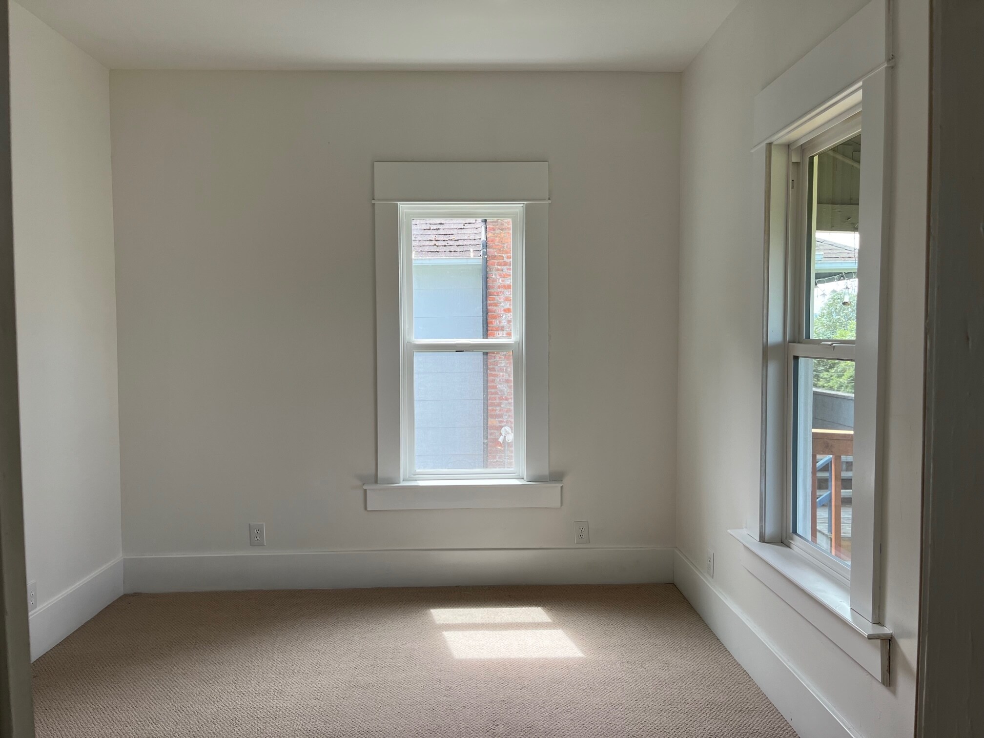 Building Photo - 520 Boulevard