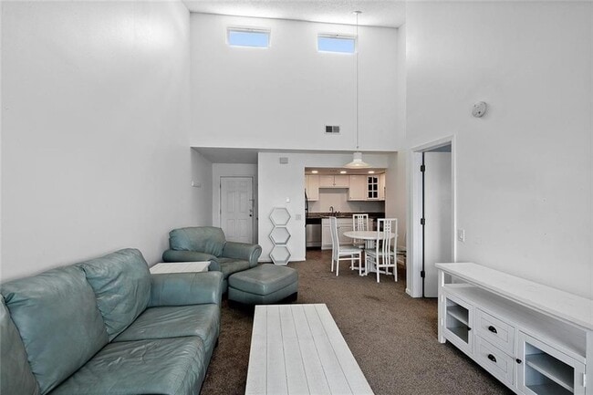 Building Photo - 1490 Harbor Dr