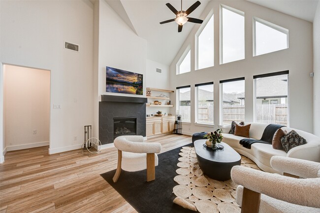 Building Photo - 4606 Wax Myrtle Ct