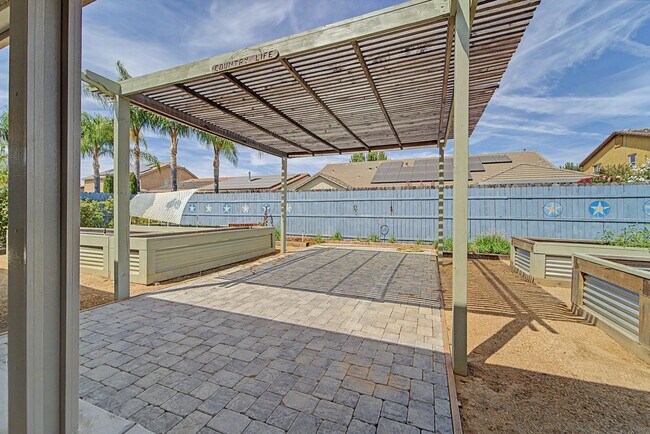 Building Photo - 1469 Dunwoody Dr
