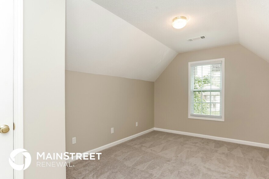 Building Photo - 4249 Gracewood Park Dr