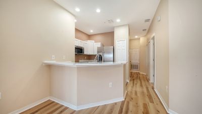 Building Photo - 3778 Parkridge Cir