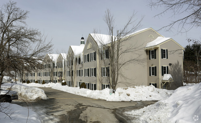 Primary Photo - Granite Square