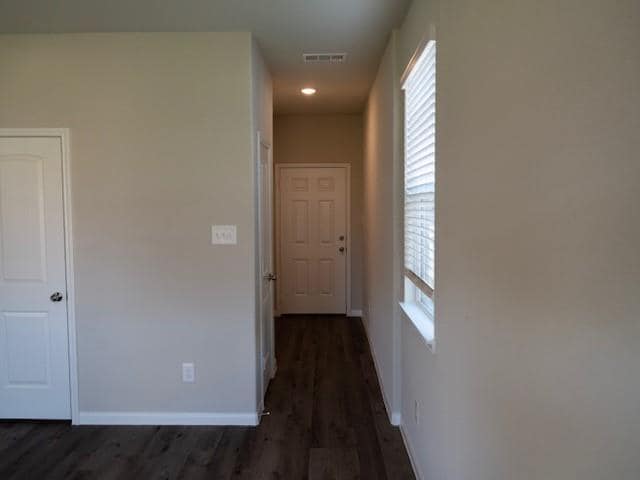 Building Photo - 2533 Sturgeon Wy