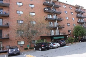 Building Photo - 1321 Worcester Rd
