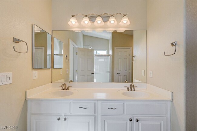 Building Photo - 5029 Upper Falls Ct