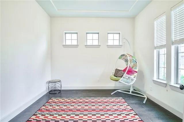 Building Photo - 1402 French Violet Wy