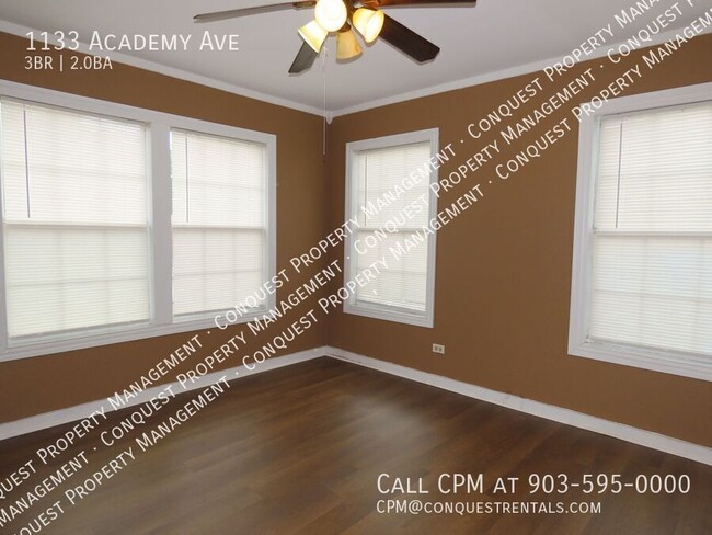 Building Photo - 1133 S Academy Ave