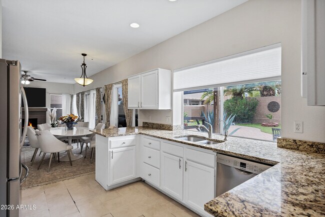 Building Photo - 13240 N 94th Pl