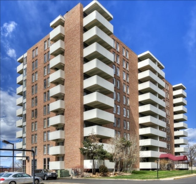 Building Photo - DeMedici Apartments